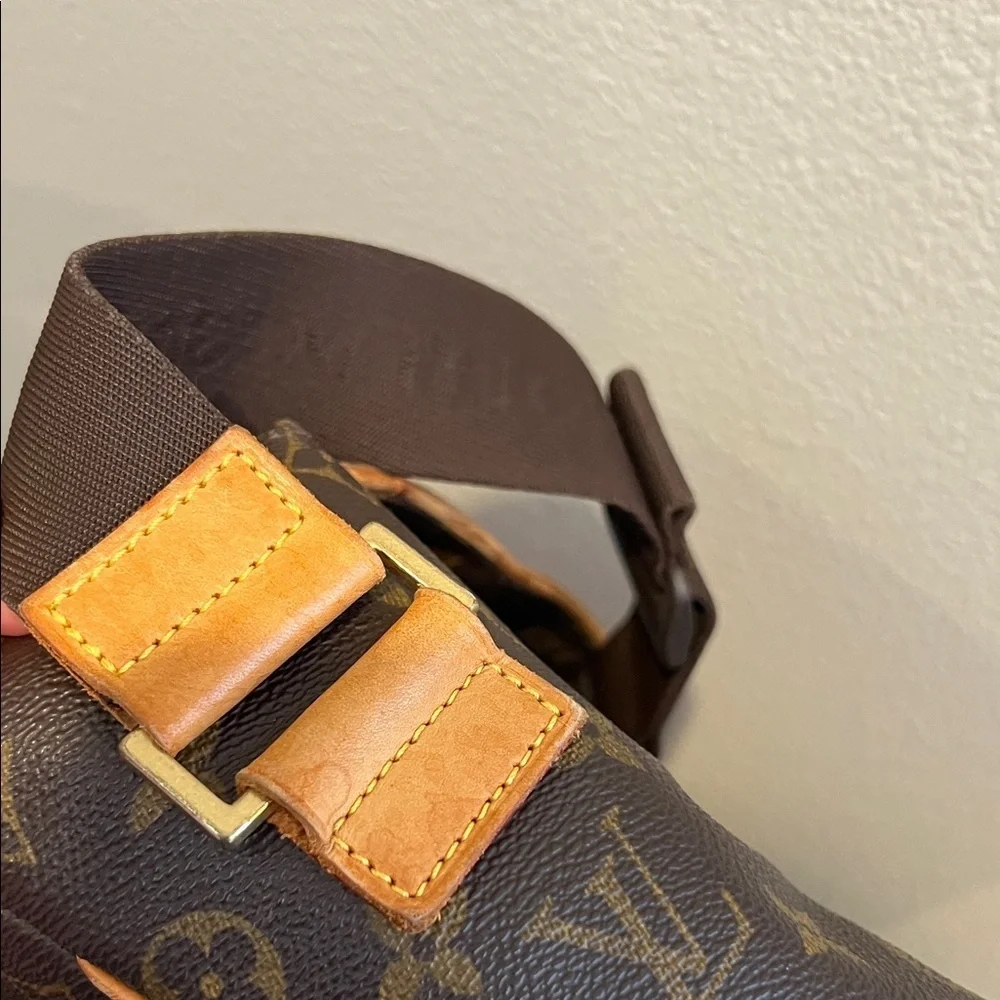 Louis Vuitton Dark Brown Monogram Messenger Bag